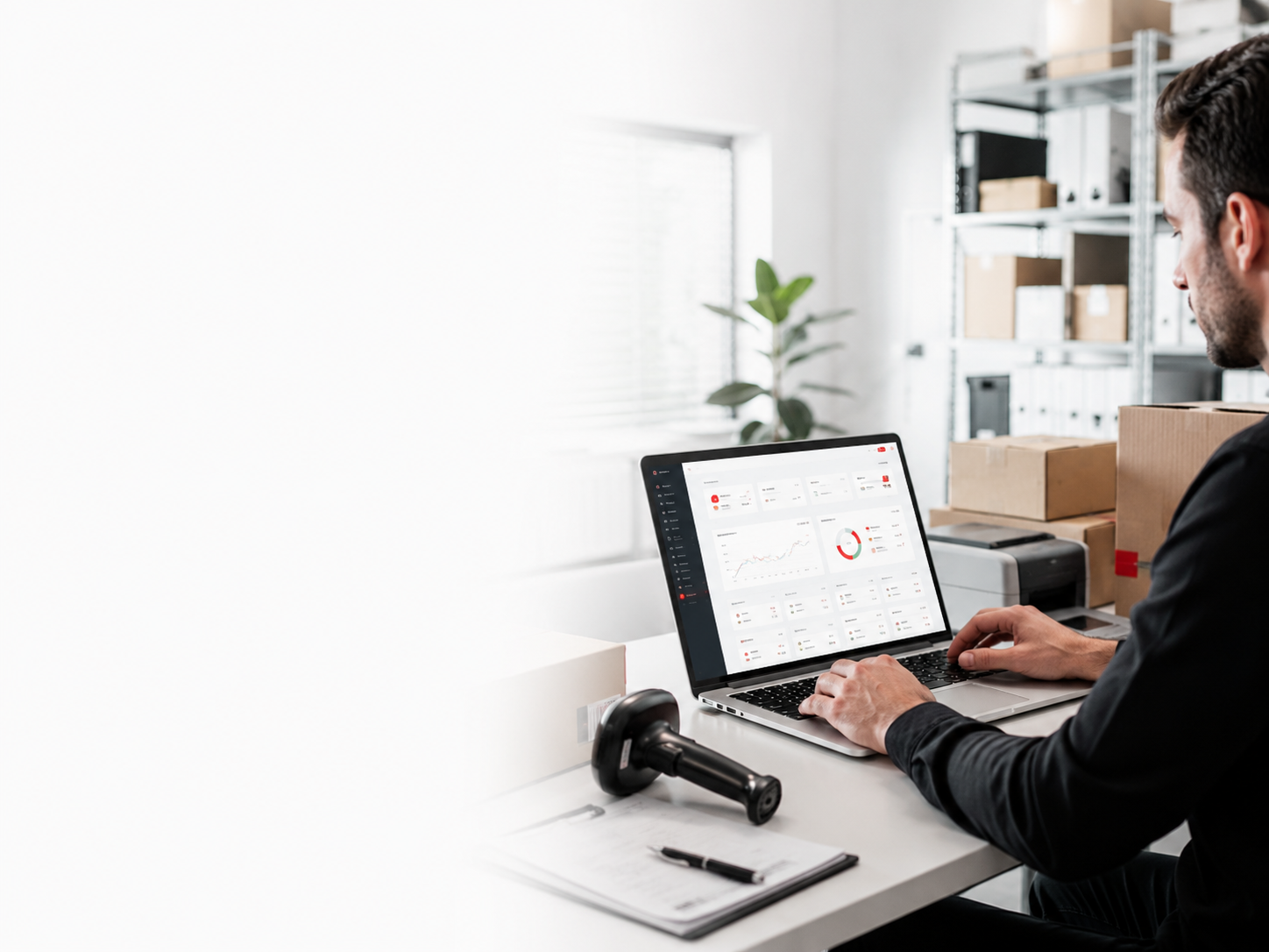 Atak360 paneliyle e-ticaret operasyonunu yöneten kullanıcı